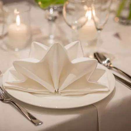 Rosenthal 4* Ruzindol