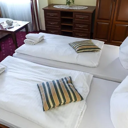 בית הארחה Rosenthal